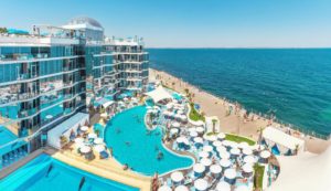 Nemo beach hotel in Odessa